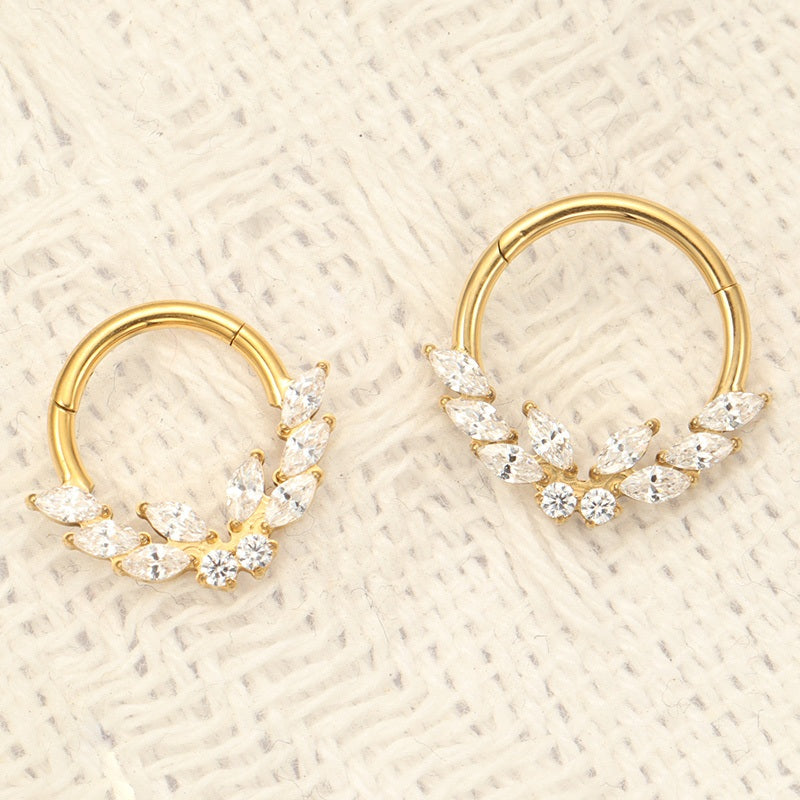 ZOOR ASTM F136 G23 Titanium V‑Shape Wing Marquise Clear CZ Hinged Clicker Hoop Septum Daith Helix Cartilage Piercing Jewelry