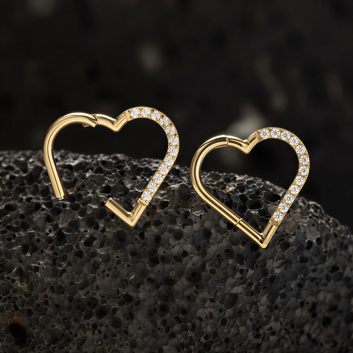 ZOOR Titanium Heart Paved CZ Hinged Clicker Ring
